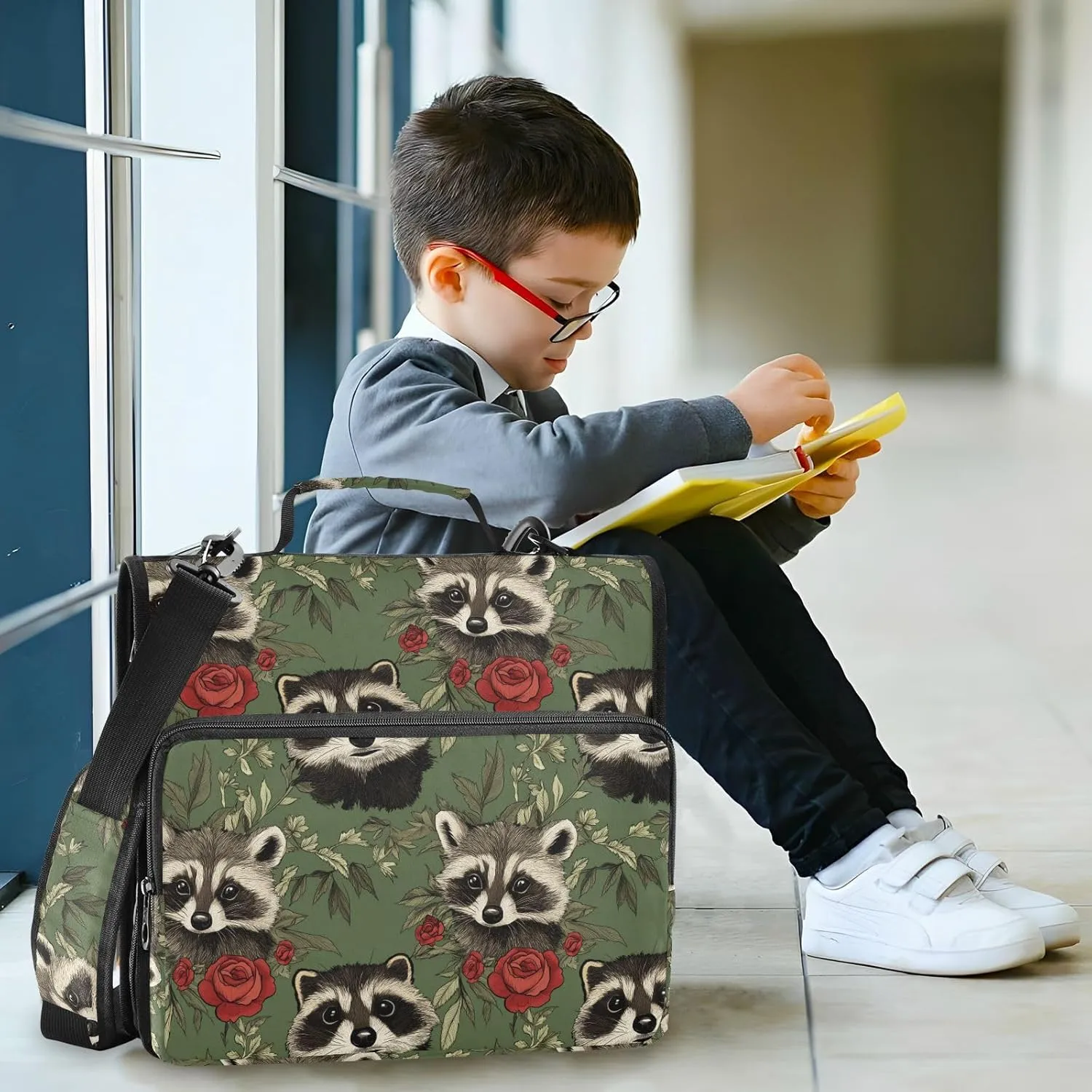 3 Rings Binder Zipper with Shoulder Strap Multiple Pockets Portable Portfolio for Office School Art Raccoon
