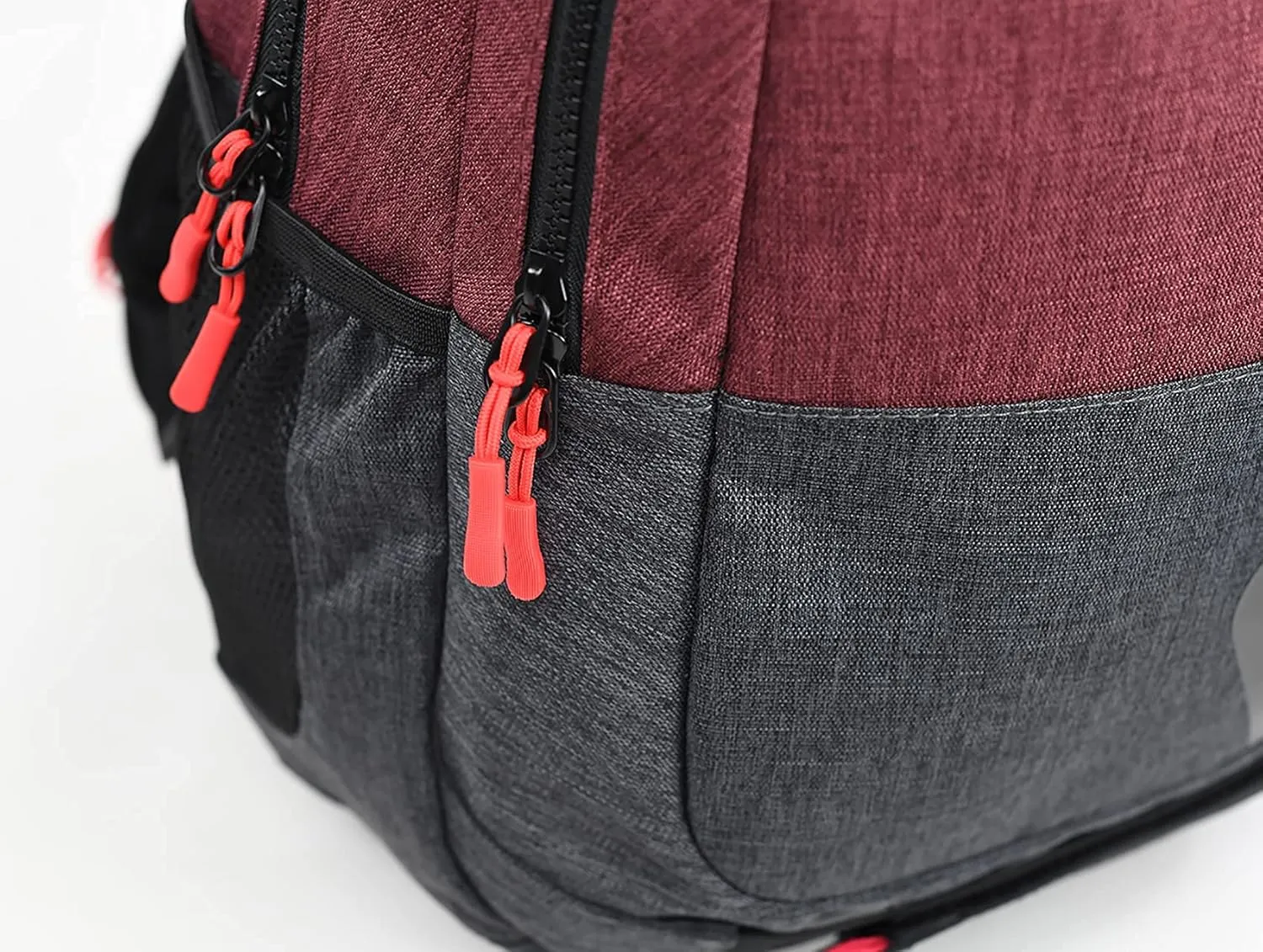 Bevantage Classic Travel Backpack Waterproof Bag Skateboard Bag Business Laptop Bag