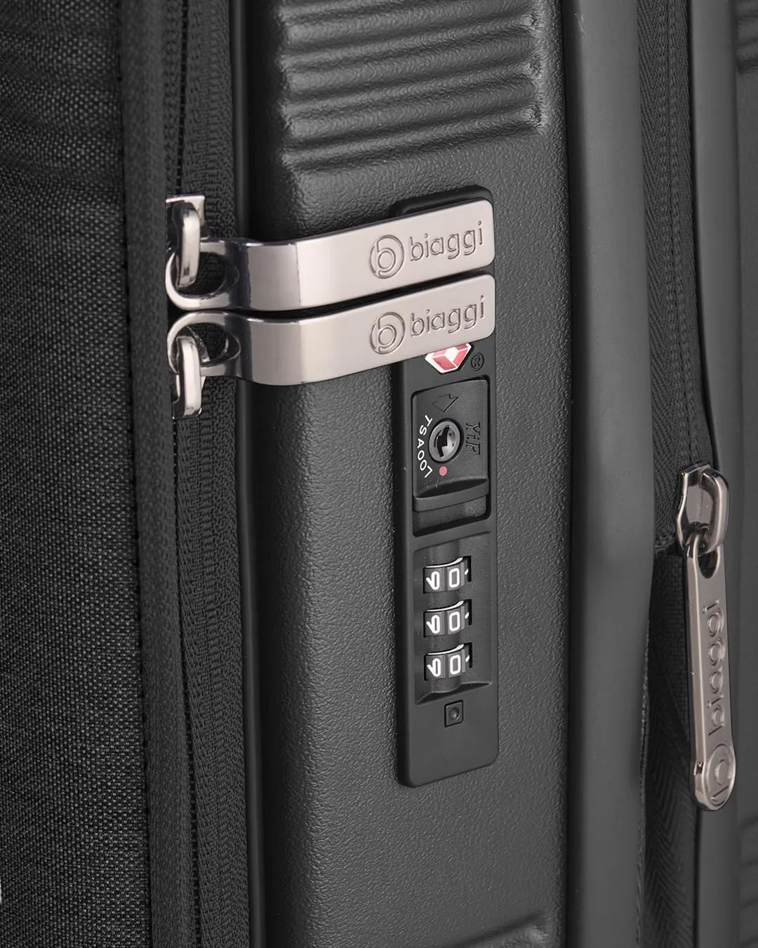 biaggi Runway Hybrid Expandable Underseat Carry-On – Lightweight TSA-Approved Polycarbonate Travel Bag, Perfect for Getaways & Long Weekends (Expandable Underseater, Black)
