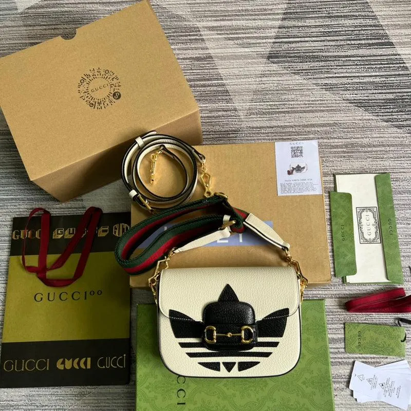 Charm - GG Bags - 1193