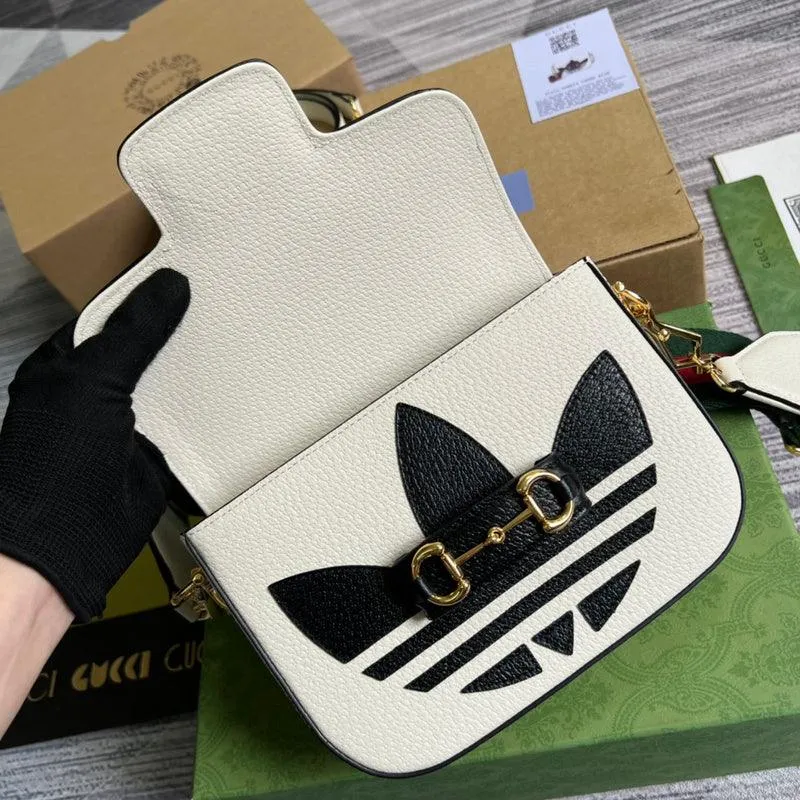 Charm - GG Bags - 1193