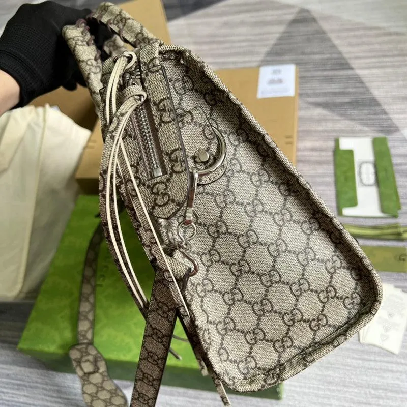 Charm - GG Bags - 1619