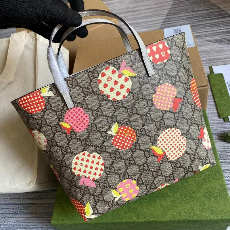 Charm - GG Bags - 1818