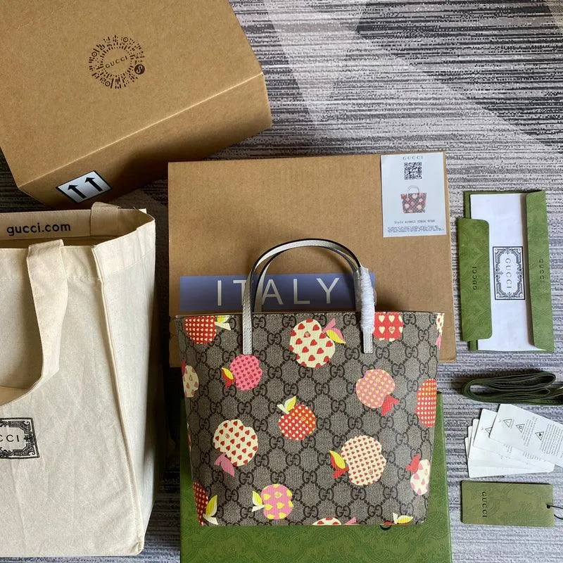 Charm - GG Bags - 1818