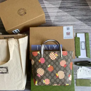 Charm - GG Bags - 1818
