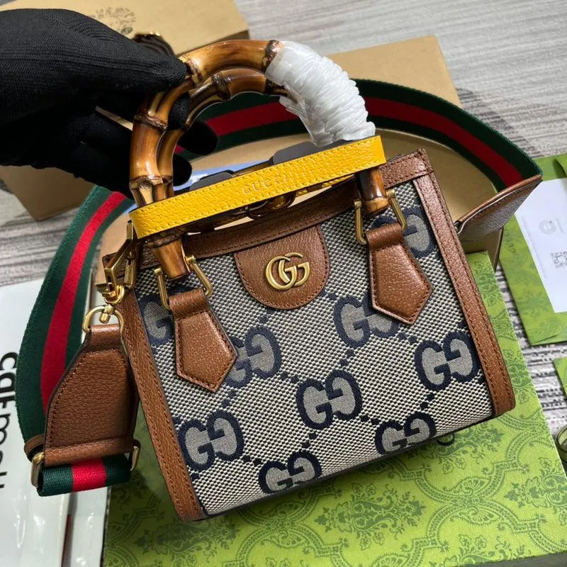 Charm - GG Bags - 367