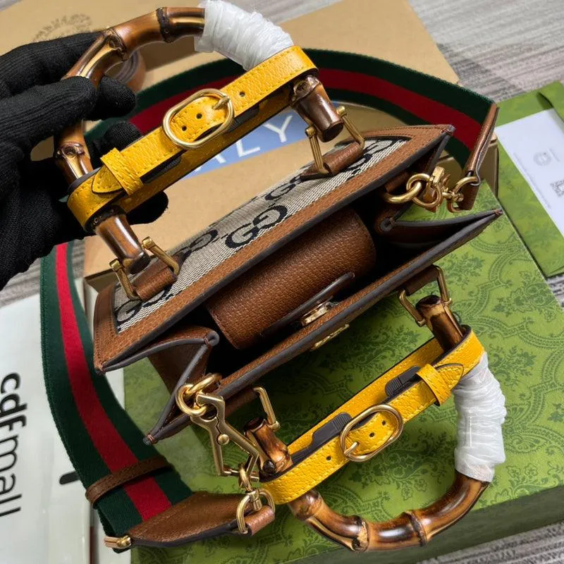 Charm - GG Bags - 367