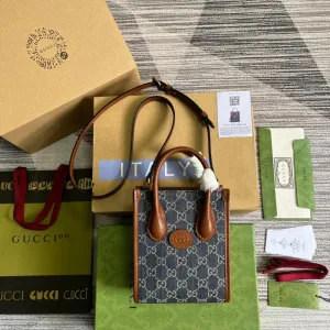 Charm - GG Bags - 505