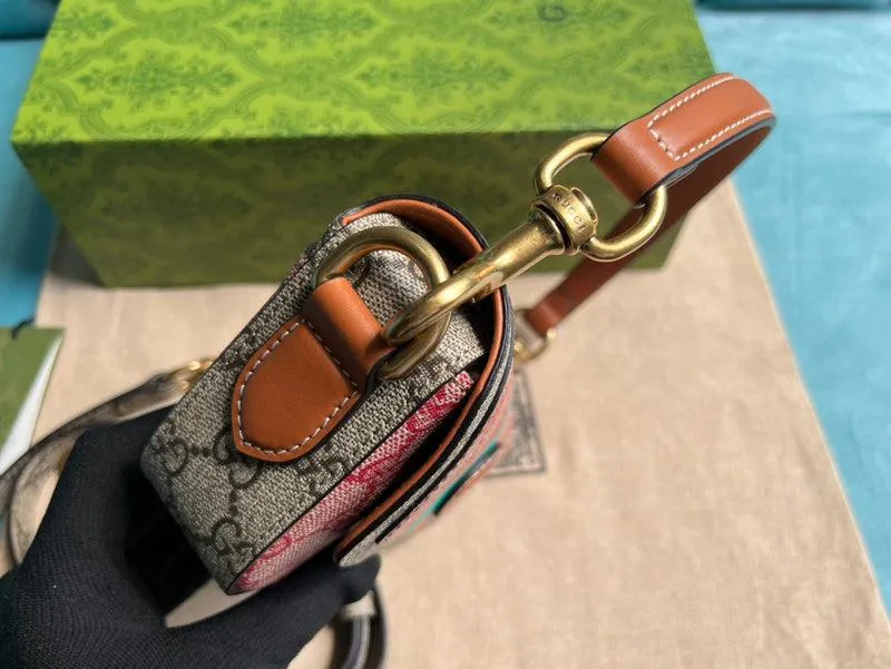 Charm - GG Bags - 779