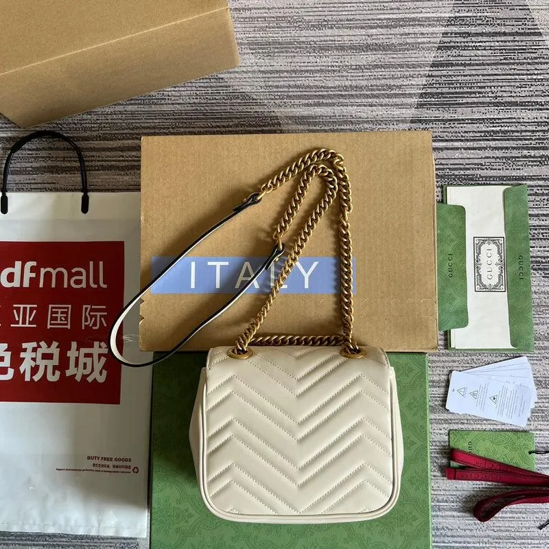 Charm - GG Bags - 826