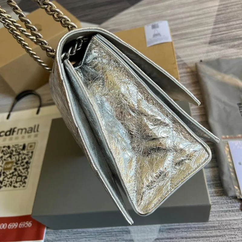 Charm - GG Bags - 875