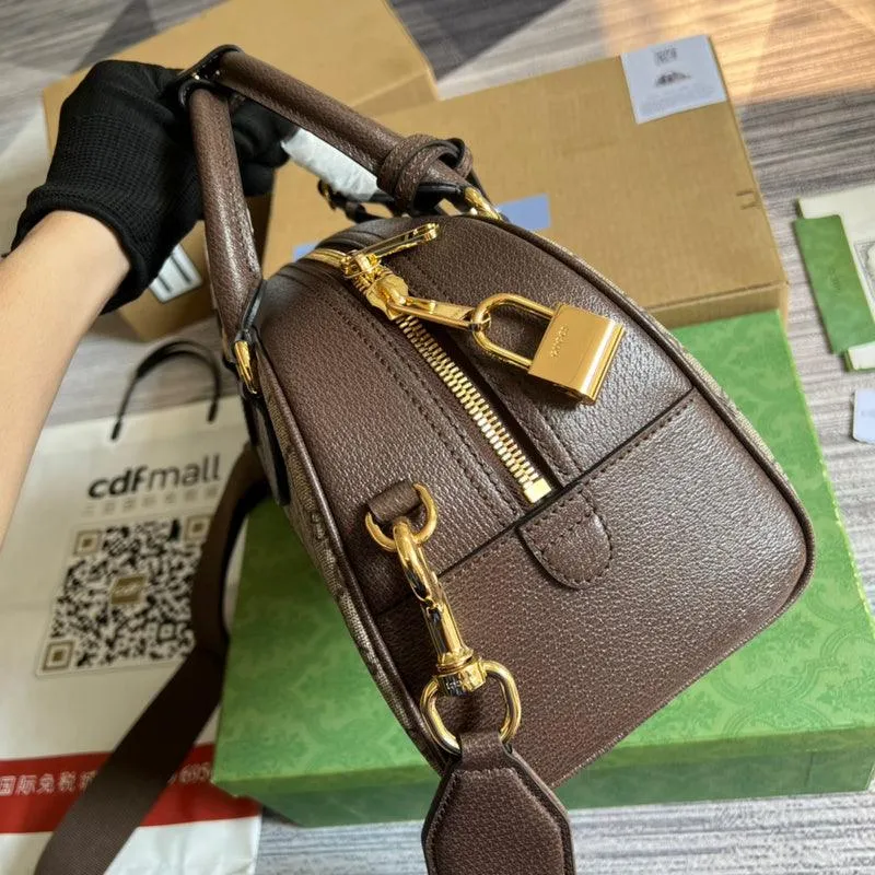 Charm - GG Bags - 915