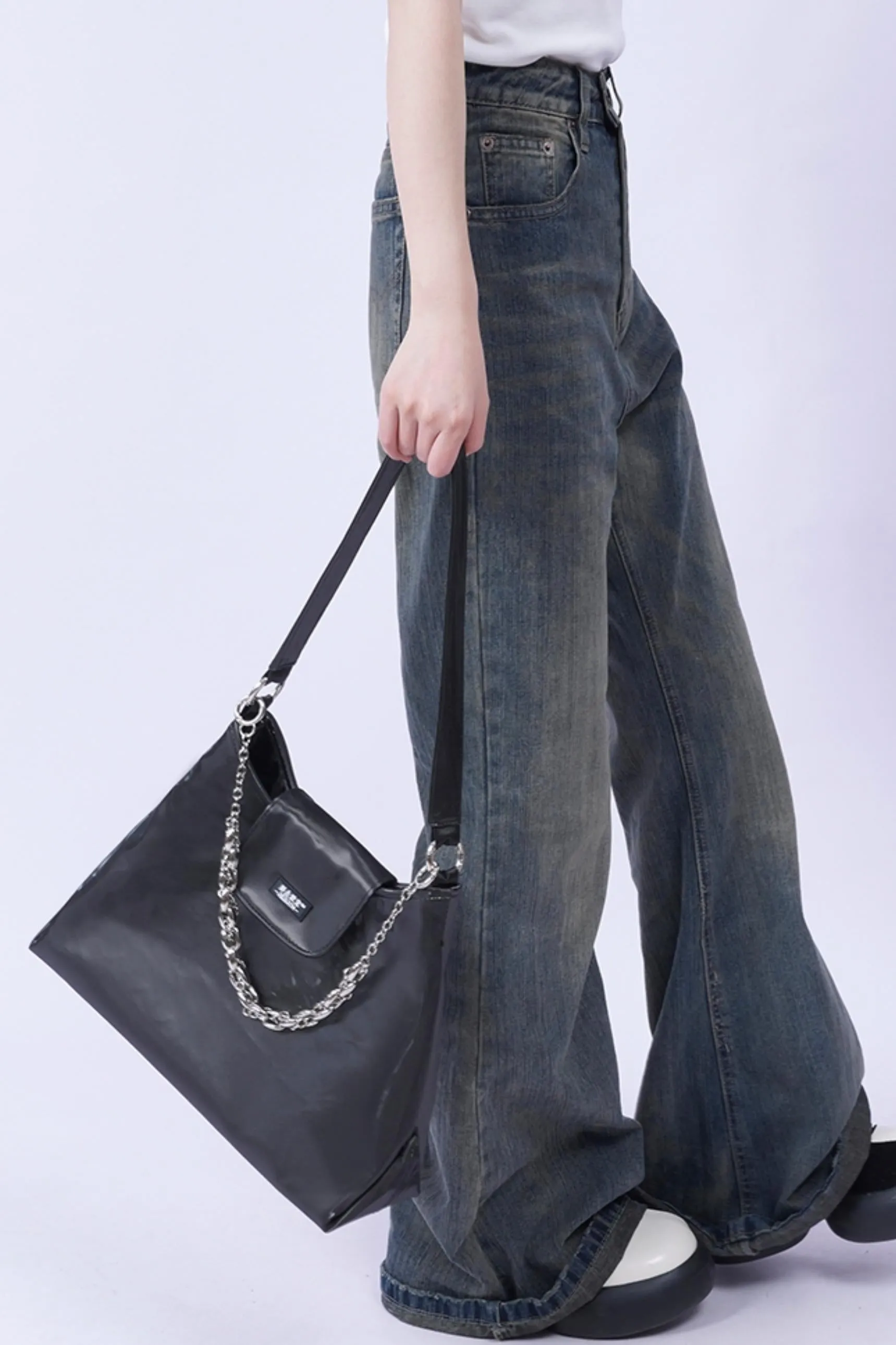 Chic Commuter Tote Bags