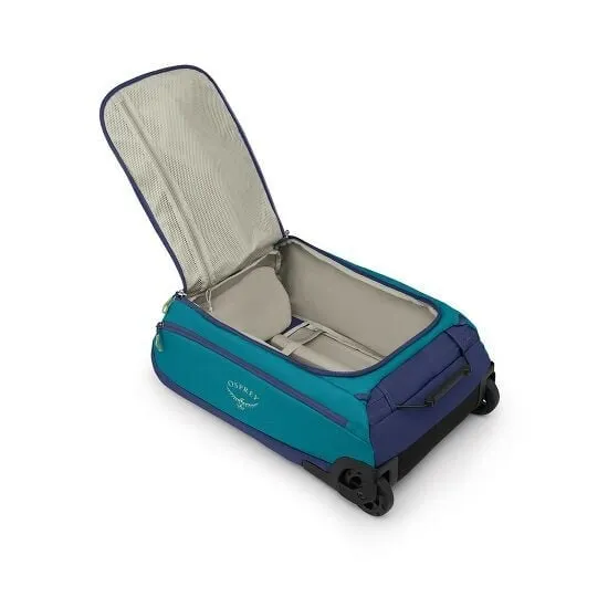 Daylite Carry-On Wheeled Duffel 40