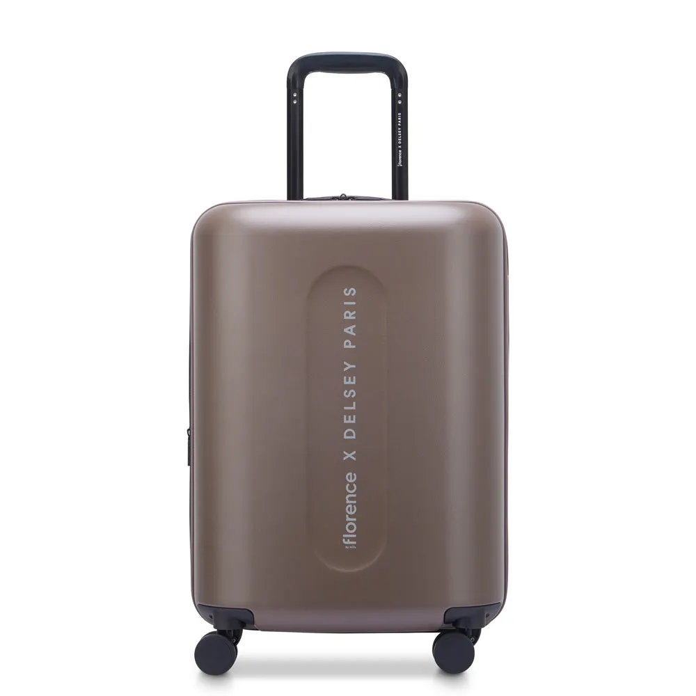florence by mills x DELSEY PARIS Catch Flights Expandable 20" Carry-On Spinner Upright