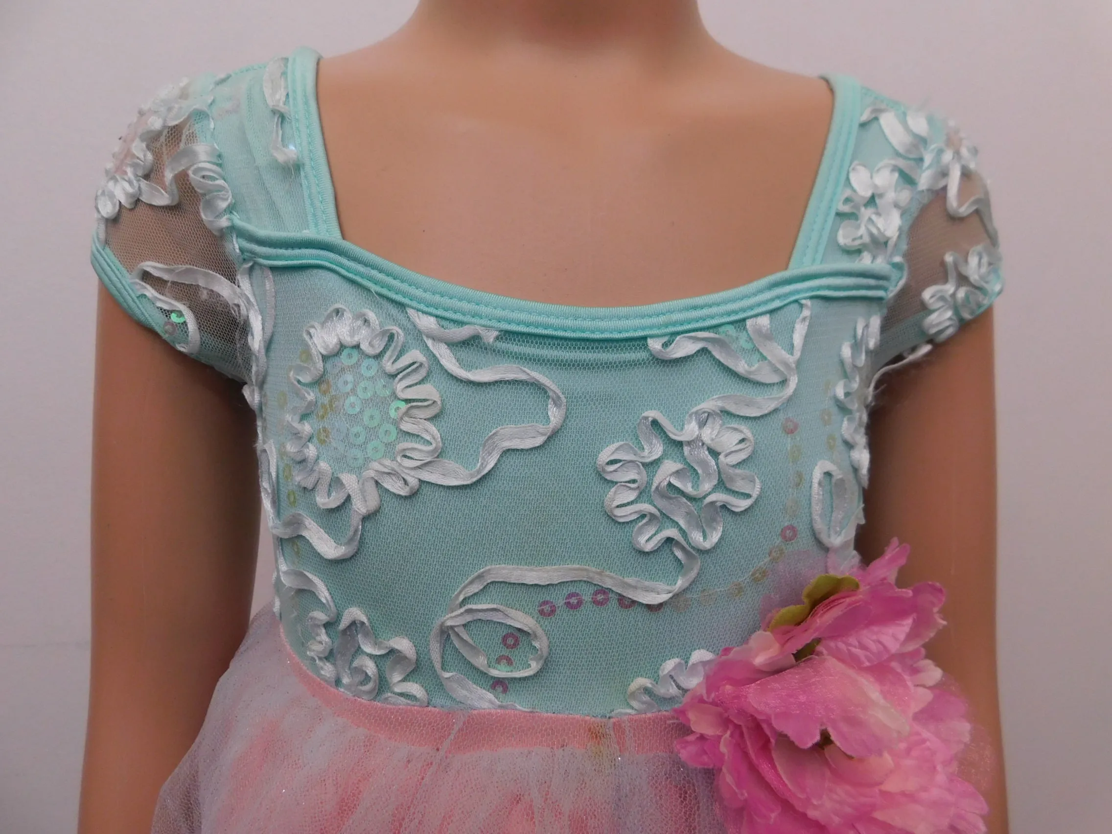 Pre-Owned Costume Curtain Call  E938 XS Child Green Dress Ballet Sequin