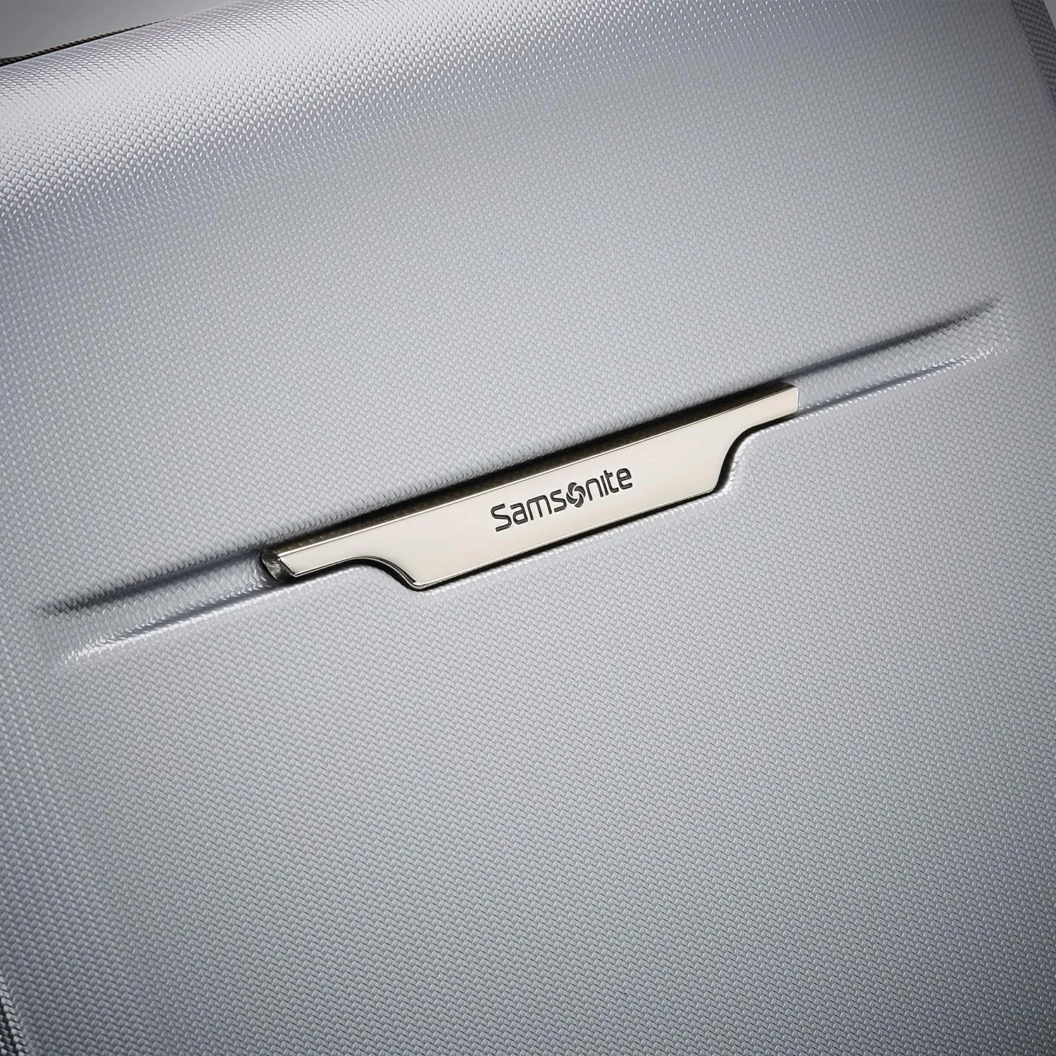 Samsonite Winfield 3 DLX Hardside Expandable Luggage with Spinners, Silver, Carry-On 20-Inch
