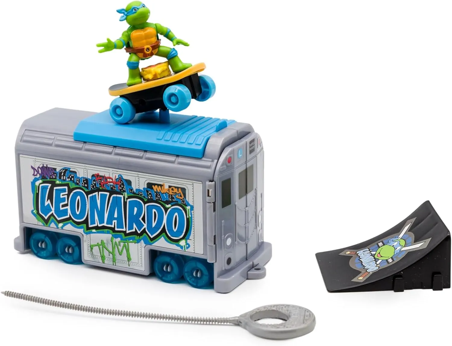Teenage Mutant Ninja Turtles 5" Switch Kick Subway Launcher Leonardo Ages 3  - Launch & Shred with Signature Katanas!