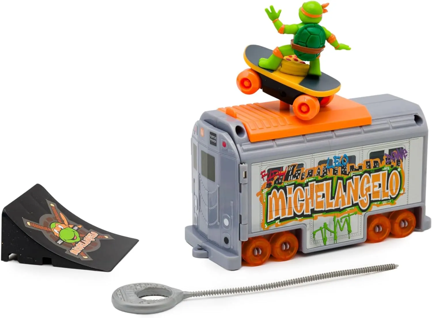 Teenage Mutant Ninja Turtles 5" Switch Kick Subway Launcher Michelangelo Ages 3  Shredding Action Figure