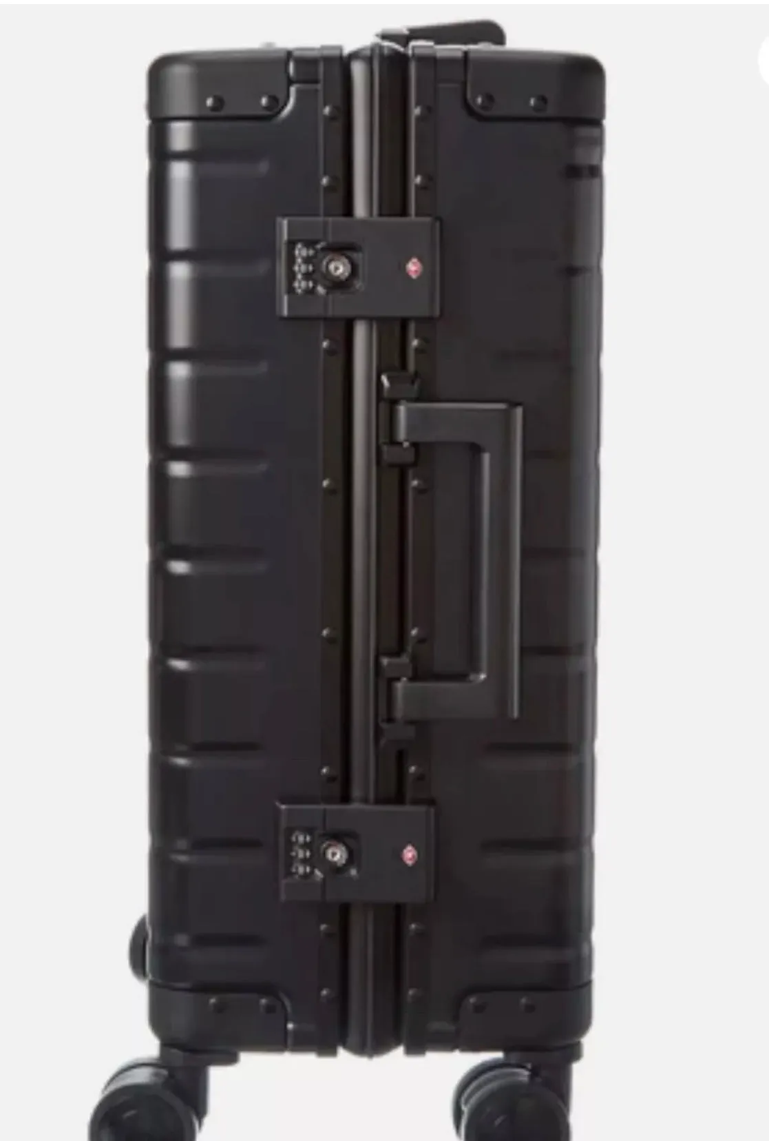 VALENTINO BY MARIO VALENTINO
19 Inch Logo Spinner Suitcase