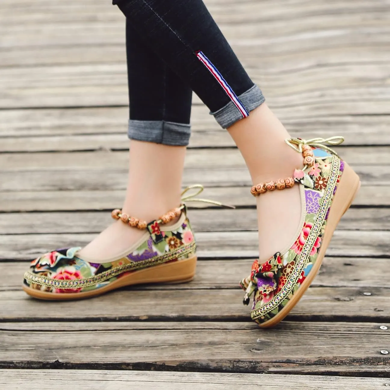 Women's Beading Round Toe Floral Embroidered Shoes Women Lace Up Colorful Casual Ballet Flats Shoes