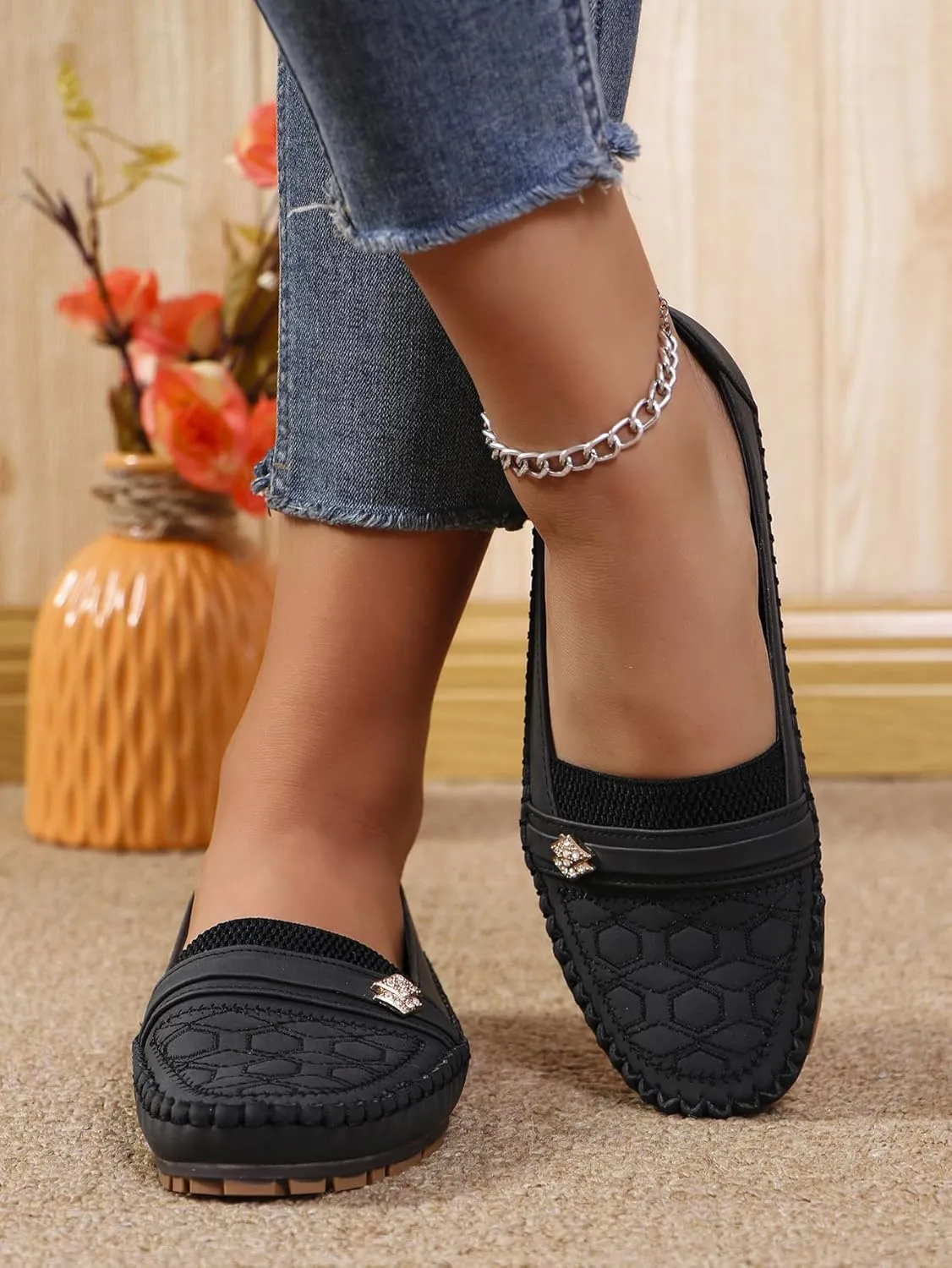 Women's Classic Comfort Loafers Casual Slip-Ons Stylish Dress Shoes Cute Work Office Flats Everyday Walking Shoes