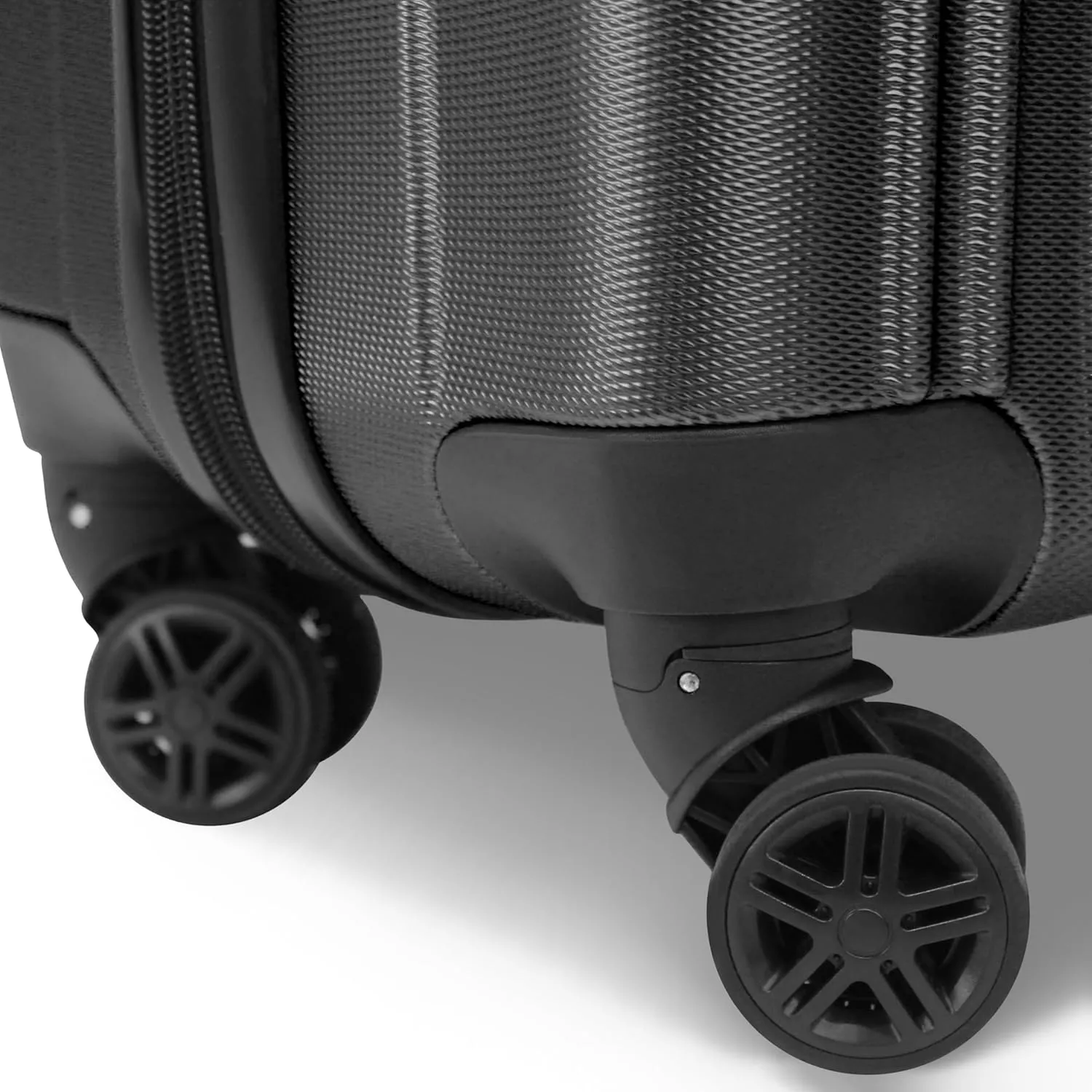 World Traveler Kemyer Quest Hardside Lightweight Expandable Spinner Suitcase Luggage, Black, 29-inch