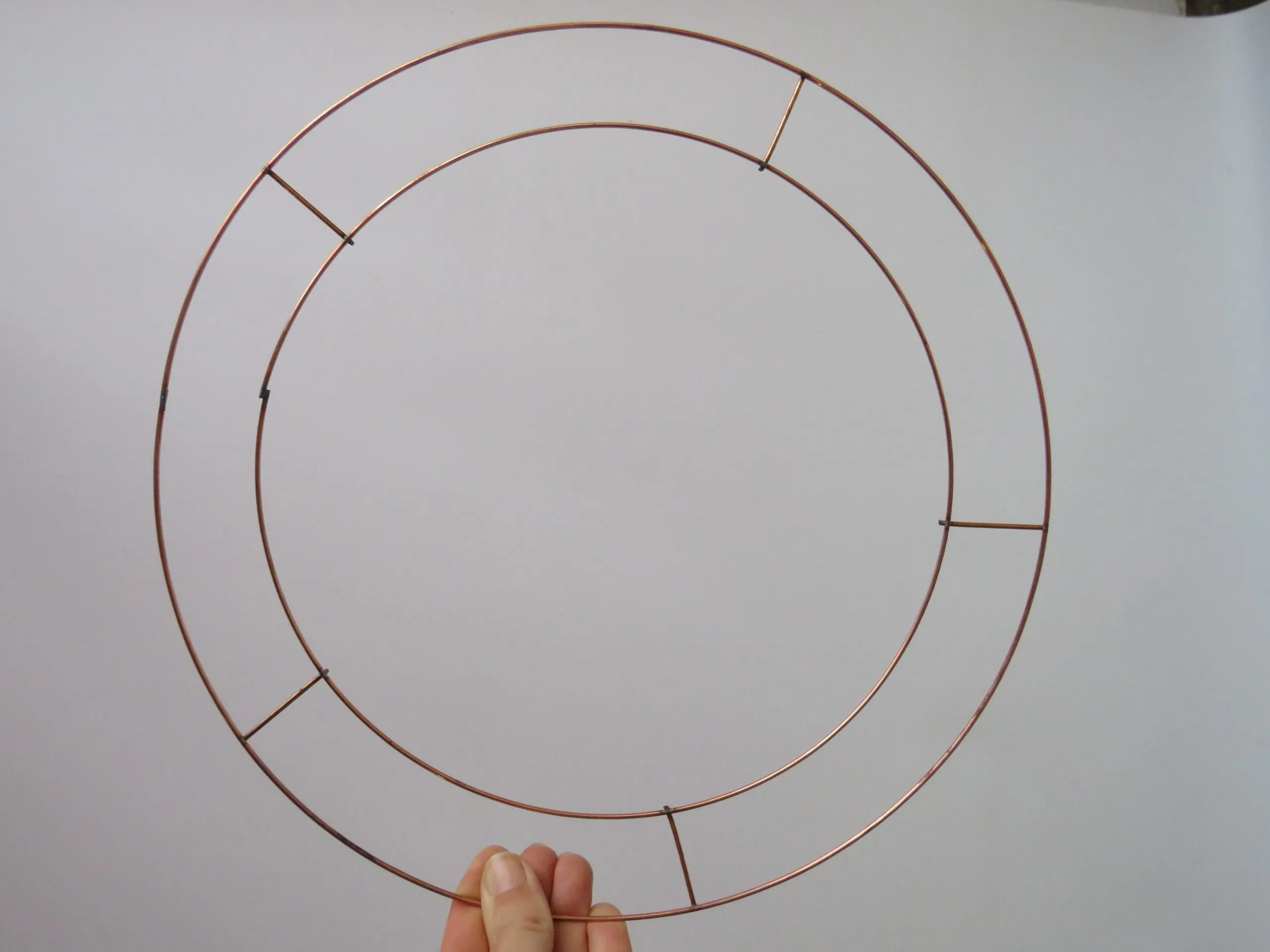 Wreath Frame Round