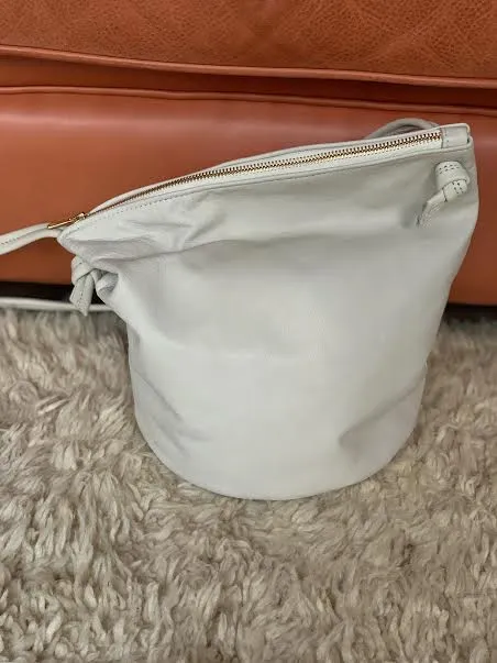 Zippered Bucket