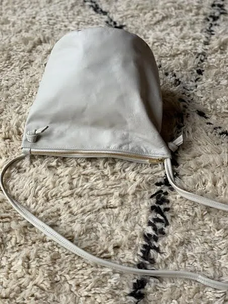Zippered Bucket