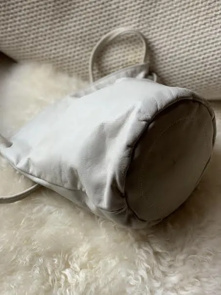 Zippered Bucket